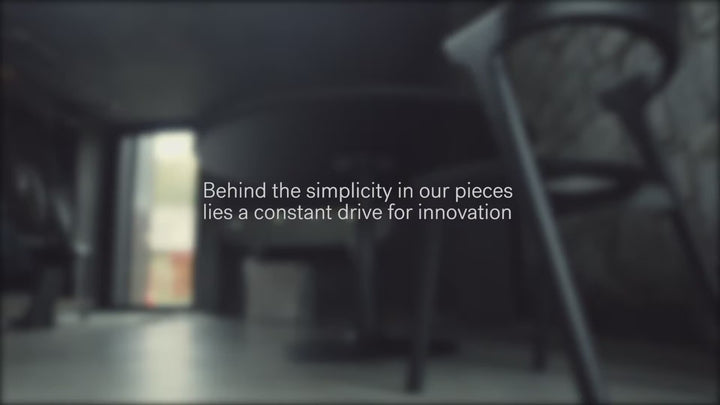 Torsion Round Dining Table