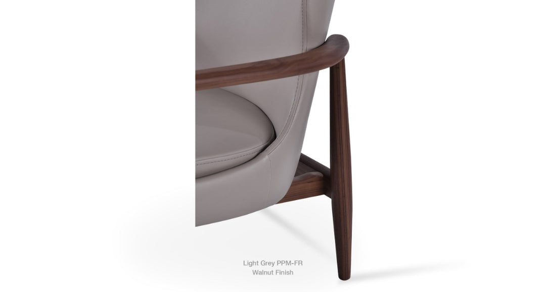 Bonaldo Lounge Chair Soho Concept