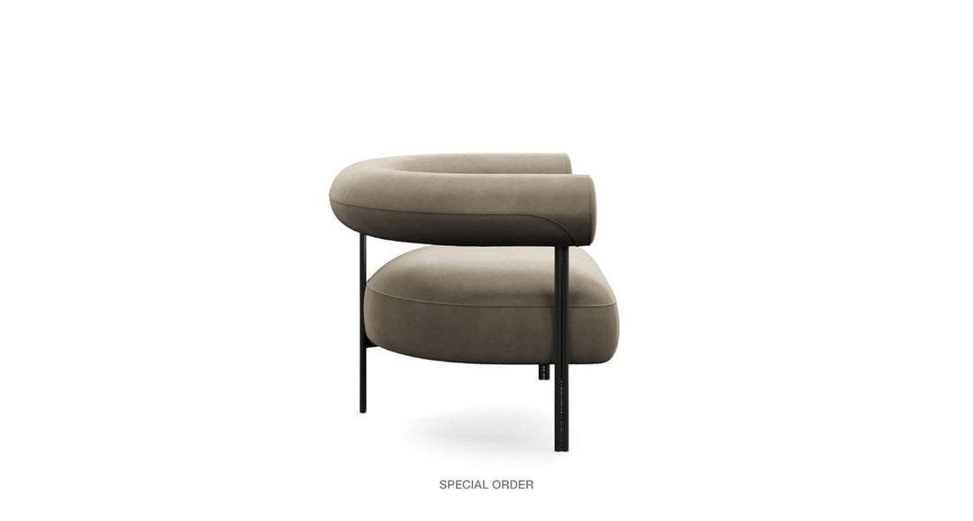 Toro Arm Chair Soho Concept