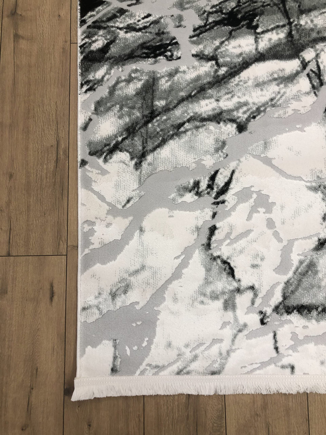 Magda Rug by Whiteline Modern Living – lifestyle
