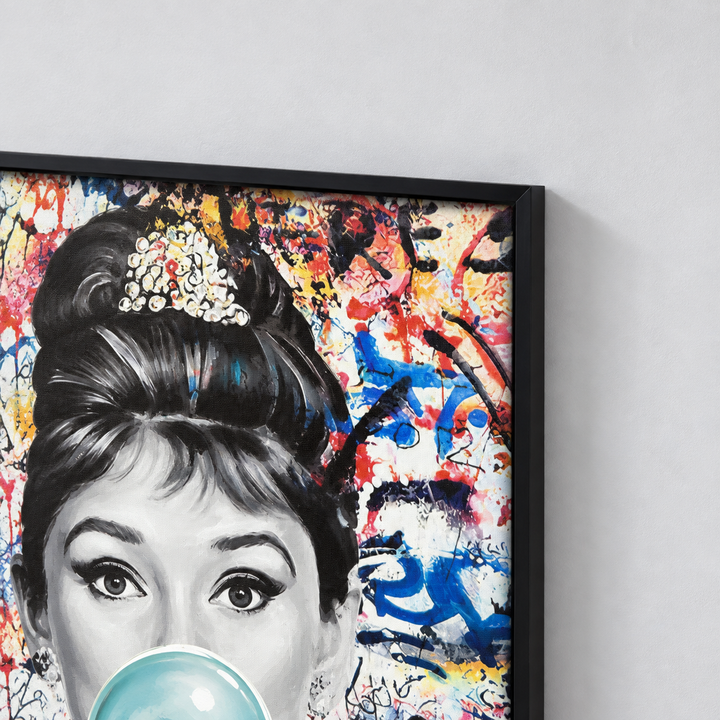 Audrey Hepburn Bubble Gum LED Painting by Interior Moderna - view 12