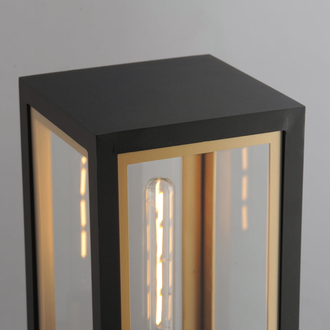 Neoclass 1-Light Deck Lantern Large by Studio M Lighting – lifestyle