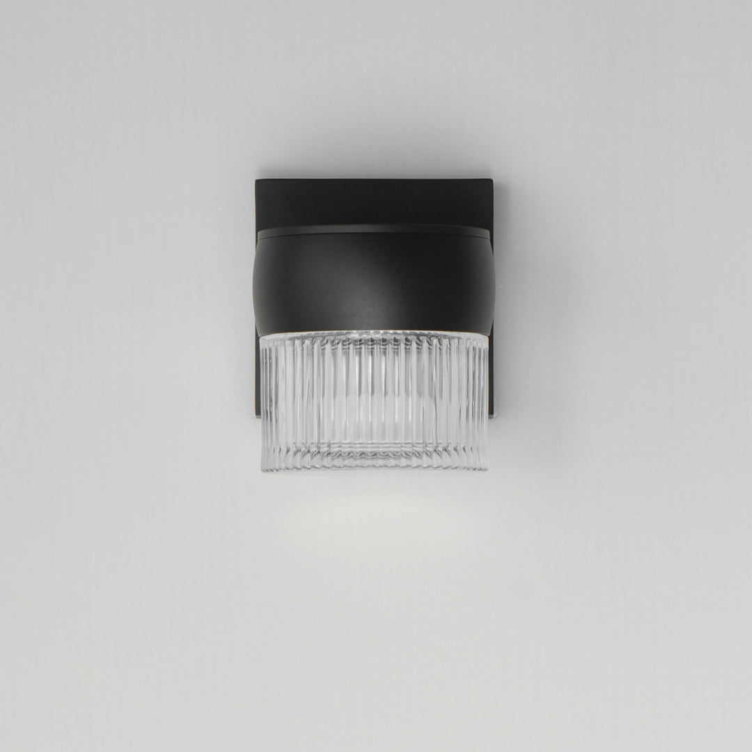Modular 1-Light LED Outdoor by Studio M Lighting – lifestyle