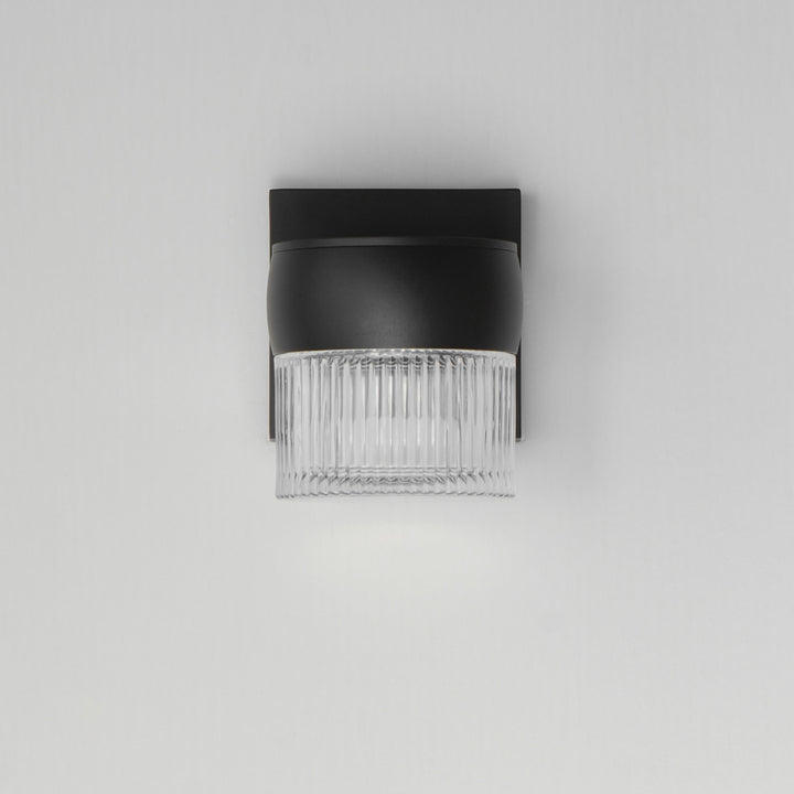 Modular 1-Light LED Outdoor by Studio M Lighting – lifestyle