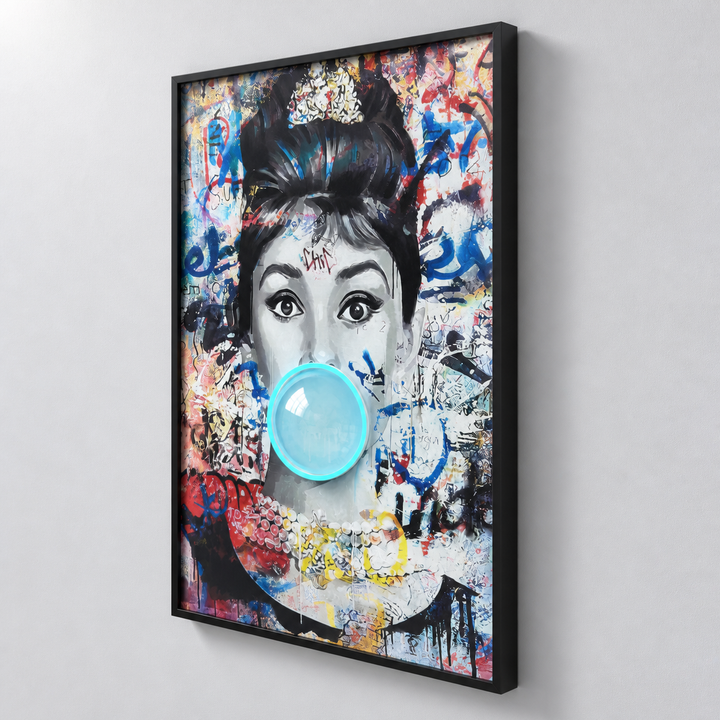 Audrey Hepburn Bubble Gum LED Painting by Interior Moderna - view 8