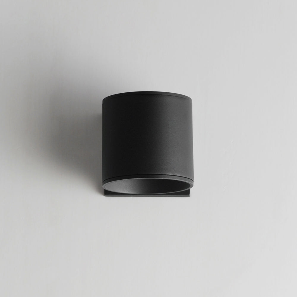Stout RD 120-277V Indoor/Outdoor Wall Sconce by Studio M Lighting – lifestyle