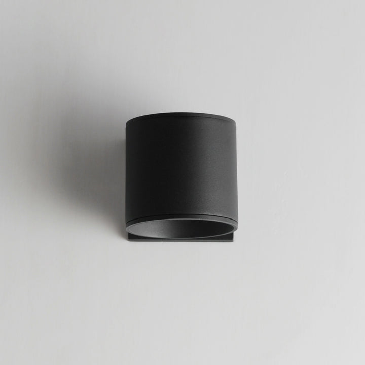 Stout RD 120-277V Indoor/Outdoor Wall Sconce by Studio M Lighting – lifestyle