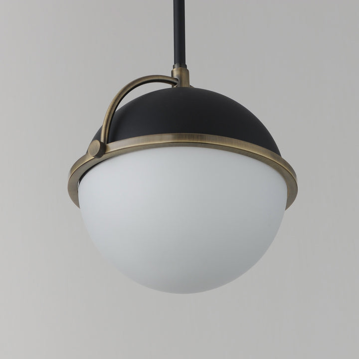 Duke 10 Single Pendant by Studio M Lighting – lifestyle