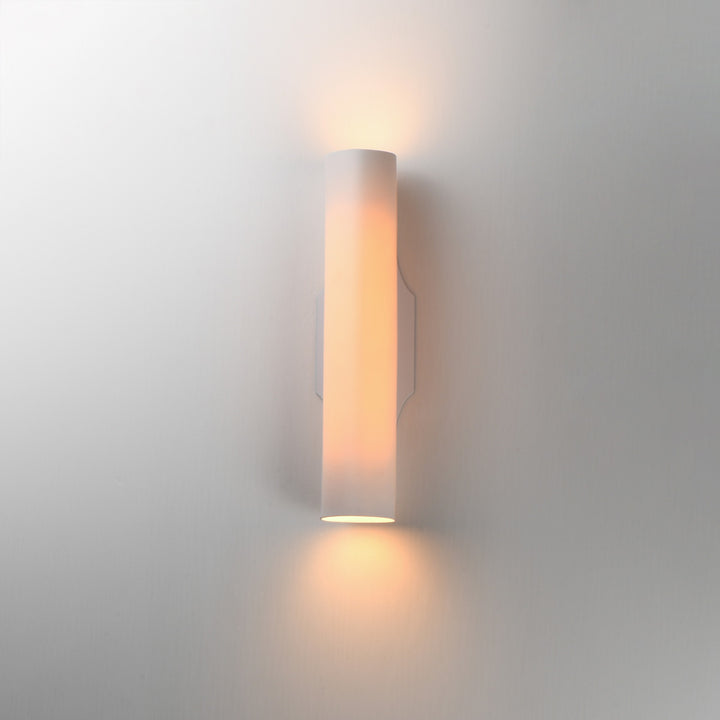 Tropo LED Wall Sconce by Studio M Lighting – lifestyle