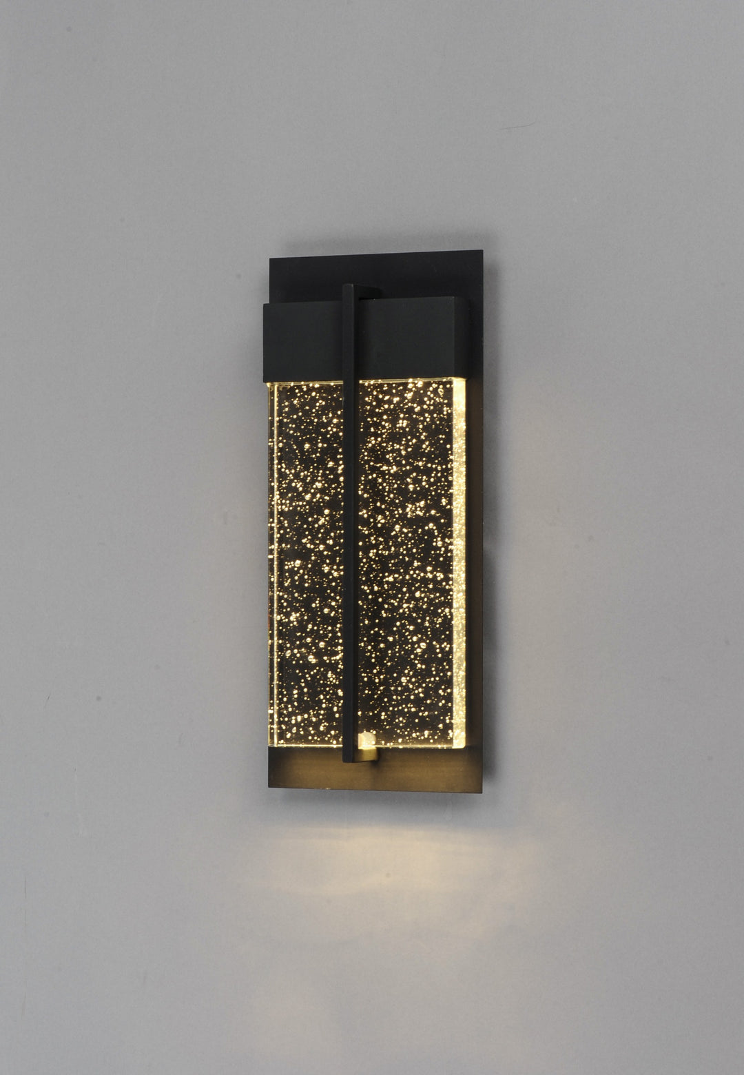 Cascade LED Outdoor Wall Sconce 566190 by Studio M Lighting – lifestyle