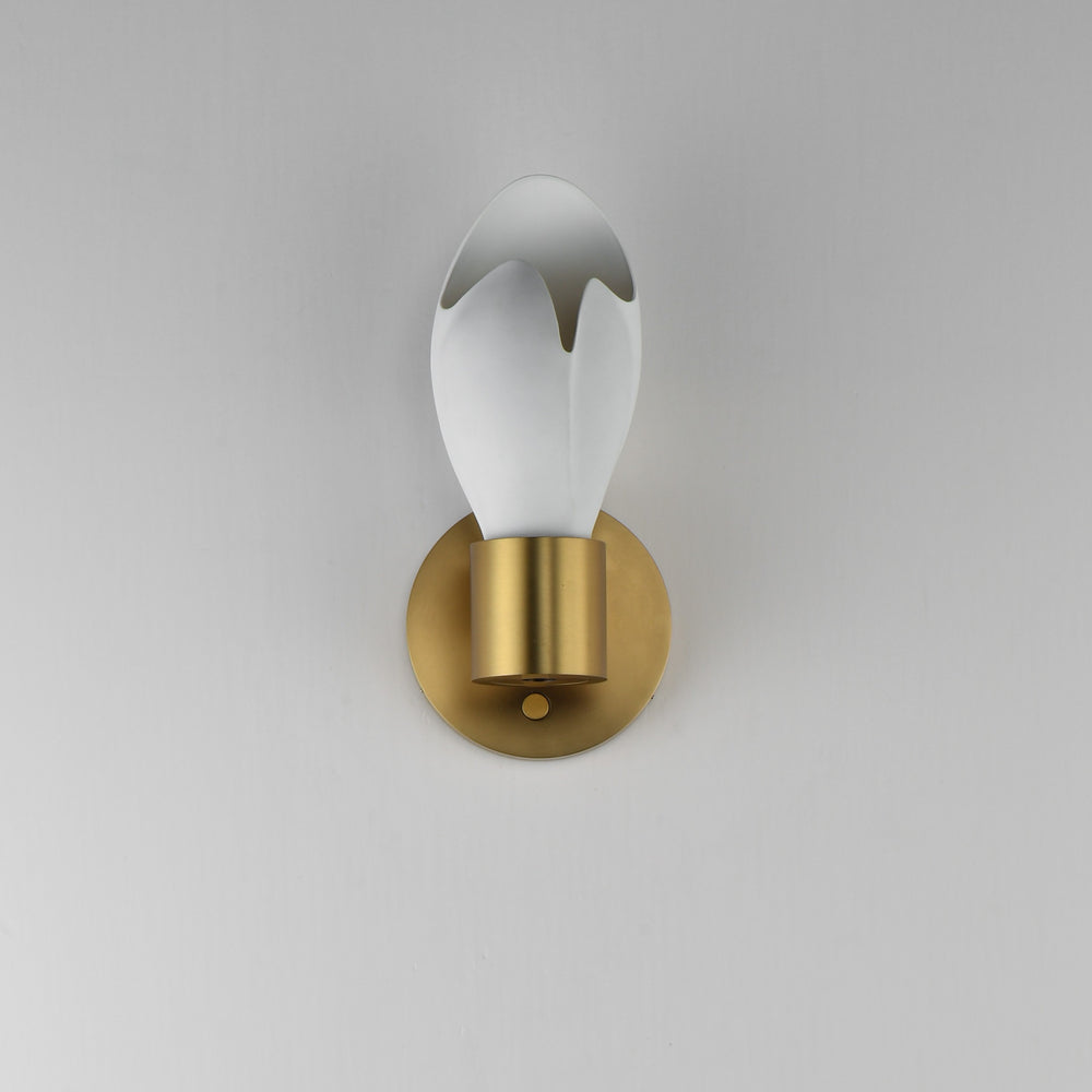 Burgeon LED Wall Sconce by Studio M Lighting – lifestyle