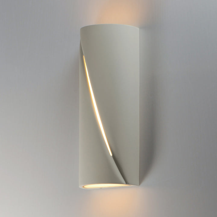 Puff 16 LED Outdoor Wall Sconce by Studio M Lighting – lifestyle