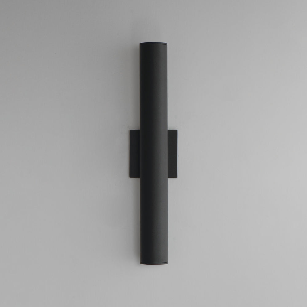 Calibro 20 Outdoor Sconce by Studio M Lighting – lifestyle