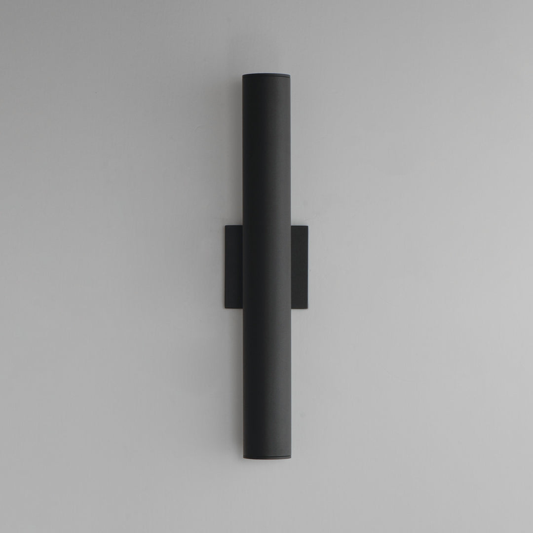 Calibro 20 Outdoor Sconce by Studio M Lighting – lifestyle