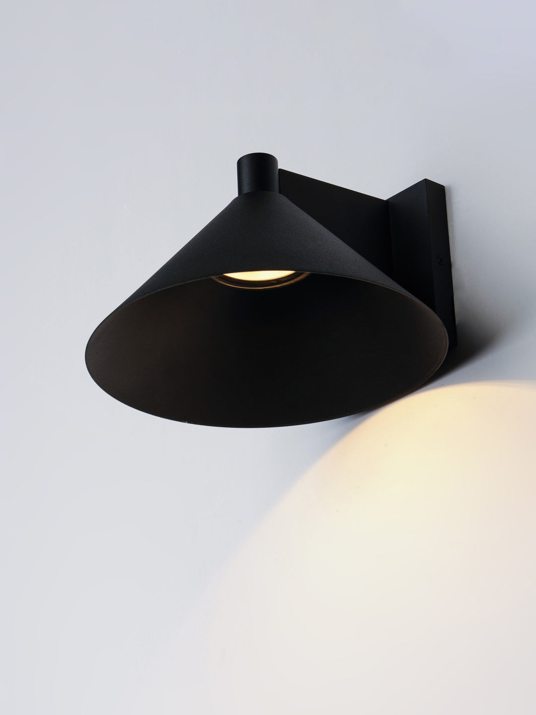 Conoid LED Conoid Large LED Outdoor Wall Sconce by Studio M Lighting – lifestyle
