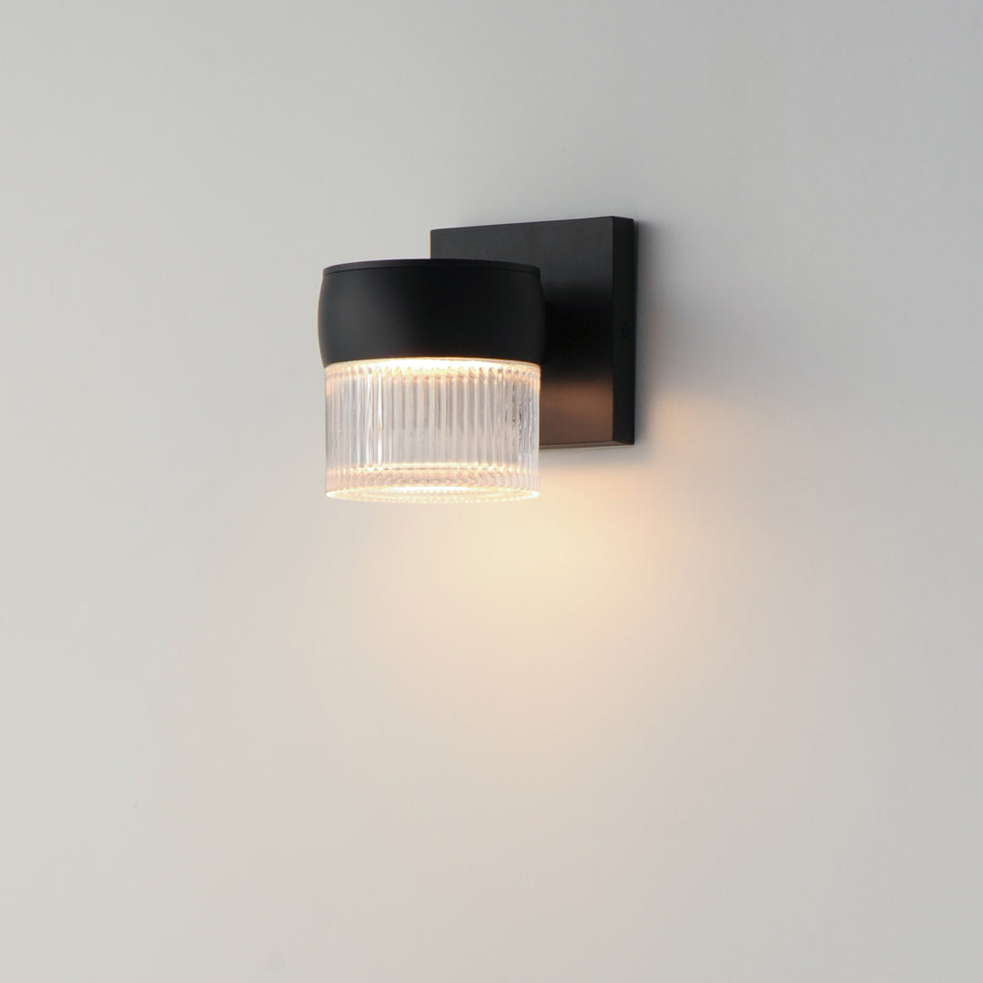 Modular 1-Light LED Outdoor by Studio M Lighting – lifestyle