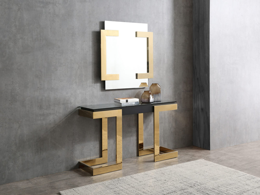 Sumo Square Mirror by Whiteline Modern Living – lifestyle