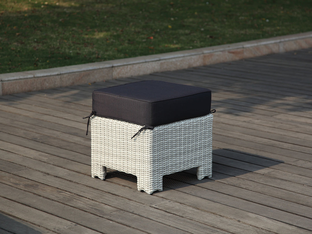 Robinson Collection by Whiteline Modern Living – lifestyle
