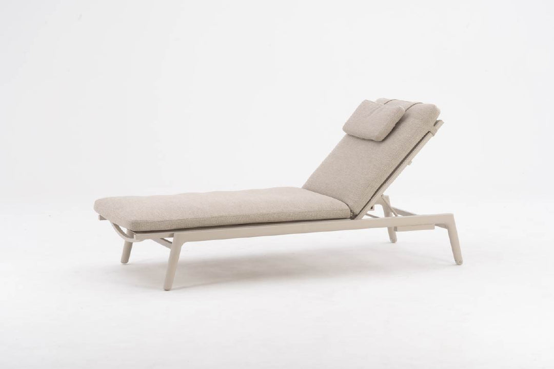 Tolo Outdoor Lounge Chaise by Whiteline Modern Living – lifestyle