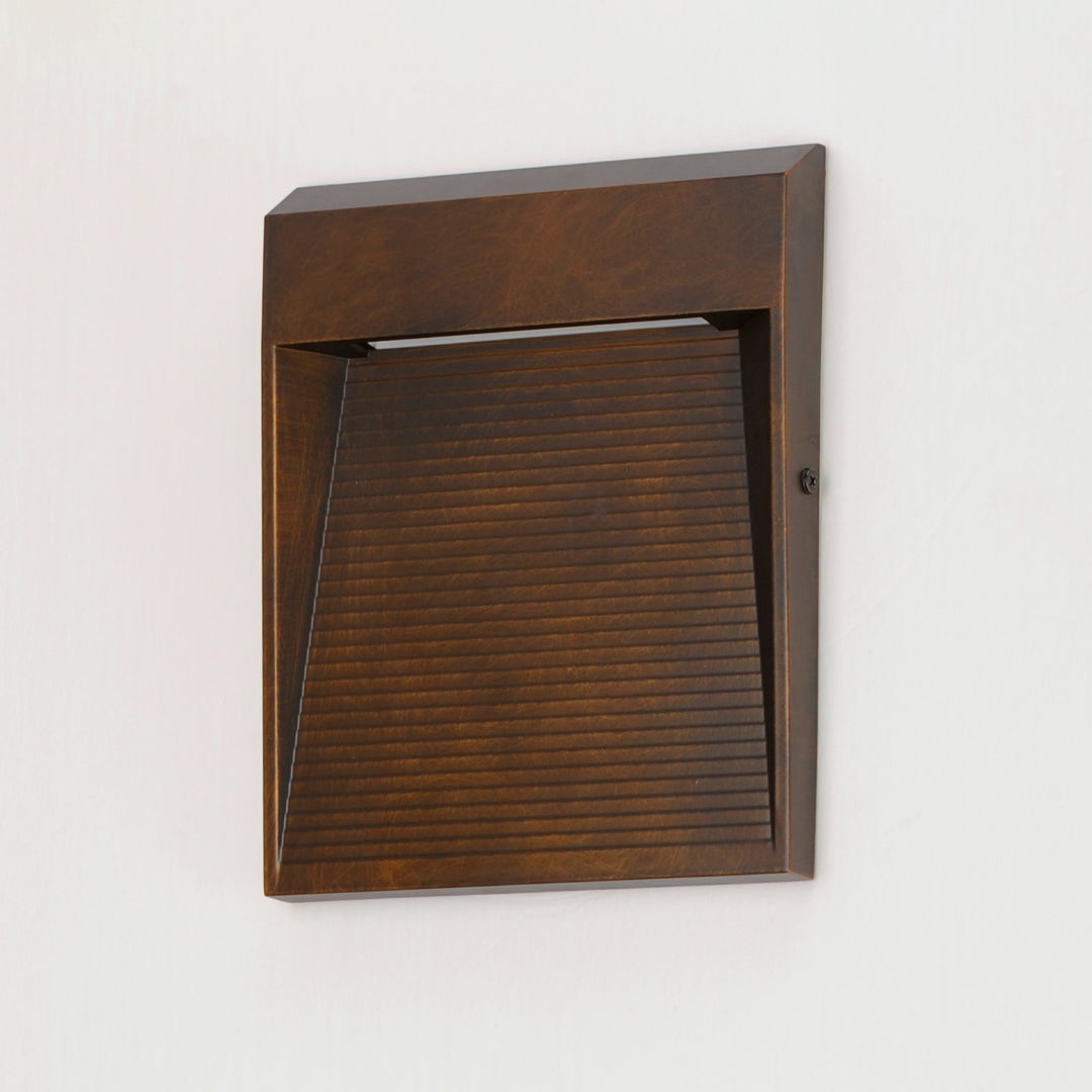 Steps pes LED Outdoor Sconce by Studio M Lighting – lifestyle