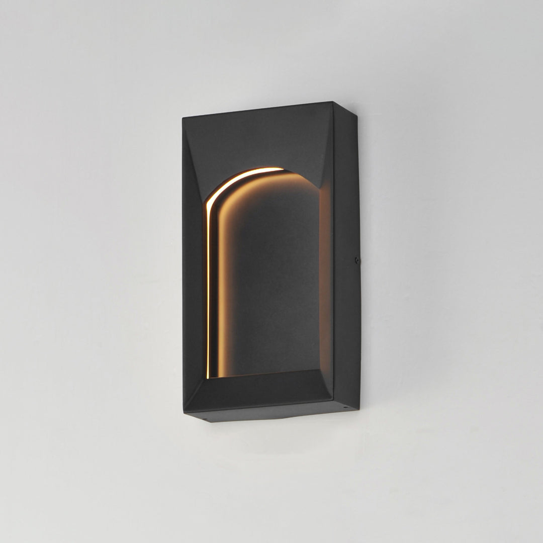 Brasilia Small LED Outdoor Sconce by Studio M Lighting – lifestyle