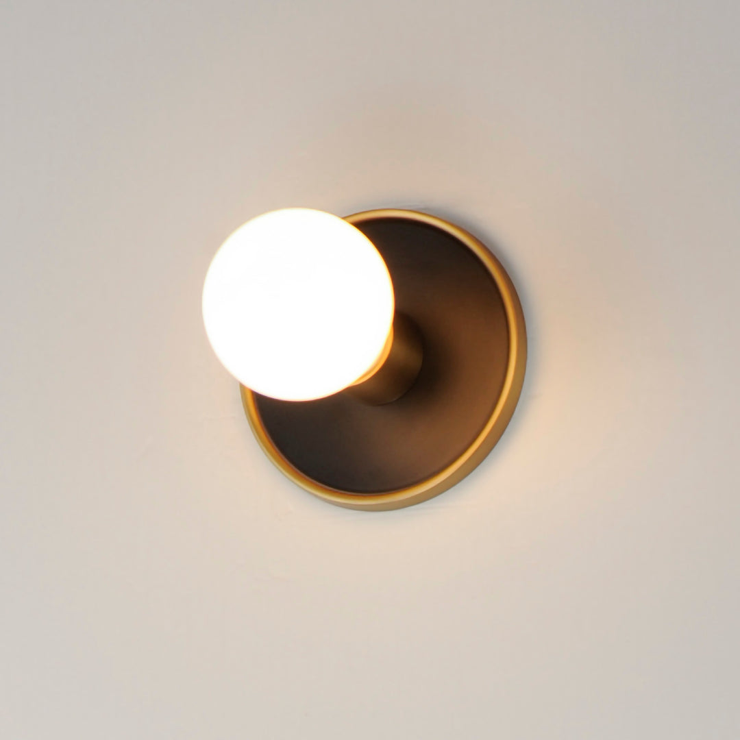 Hollywood 1-Light Sconce w/ LED Bulb by Studio M Lighting – lifestyle