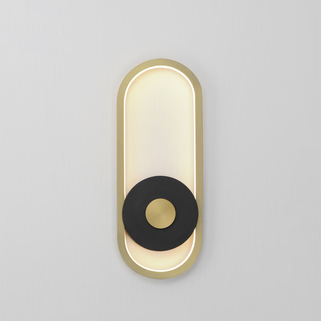 Gravity Medium Outdoor LED Sconce by Studio M Lighting – lifestyle