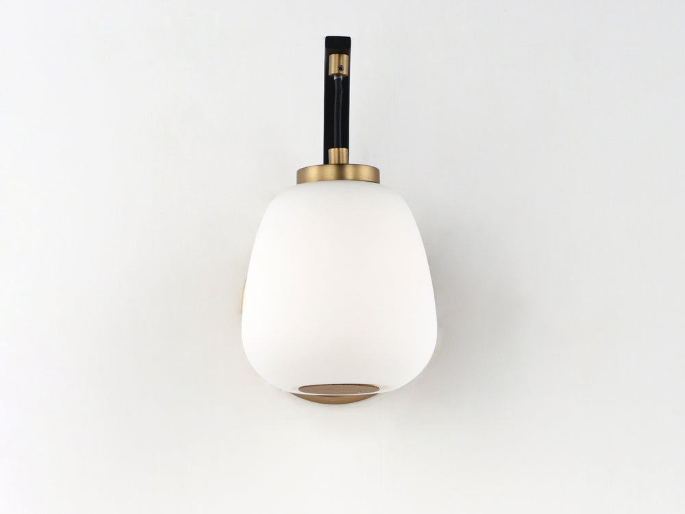 Soji LED Wall Sconce 255060 by Studio M Lighting – lifestyle