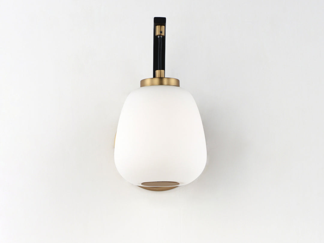 Soji LED Wall Sconce 255060 by Studio M Lighting – lifestyle