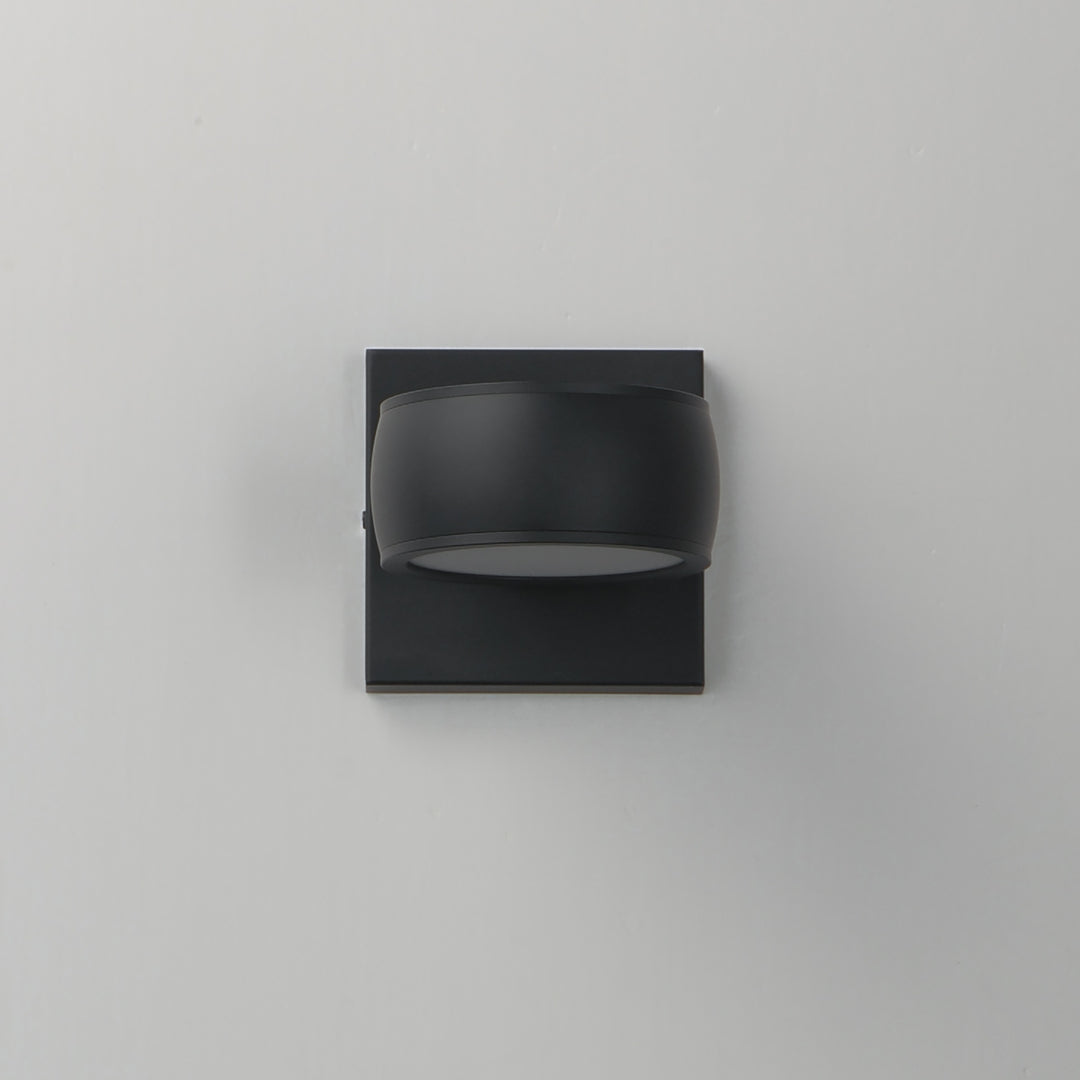 Modular 2-Light LED Outdoor Wall Sconce by Studio M Lighting – lifestyle
