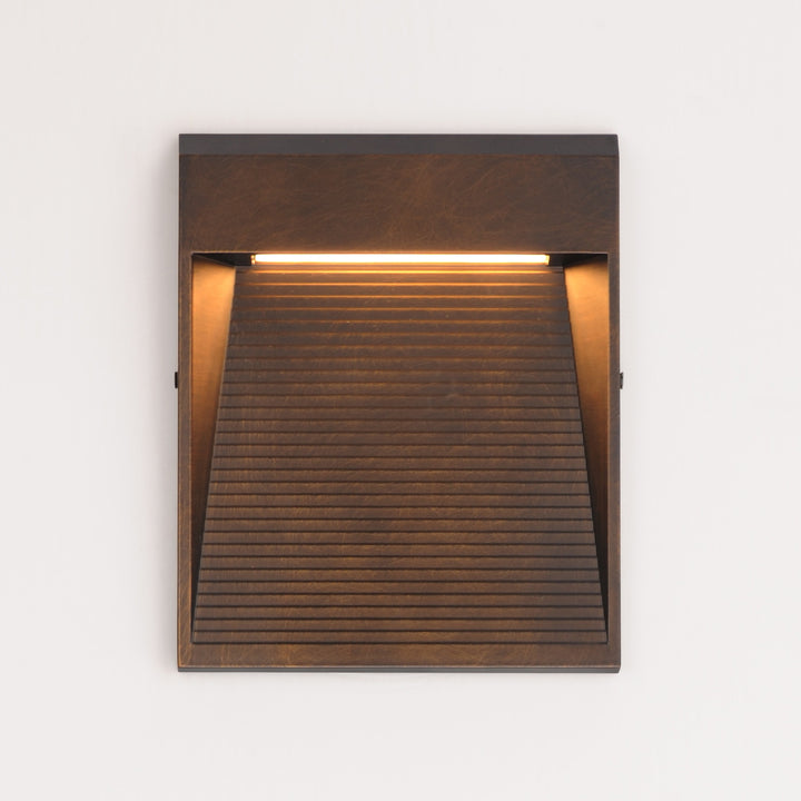 Steps pes LED Outdoor Sconce by Studio M Lighting – lifestyle