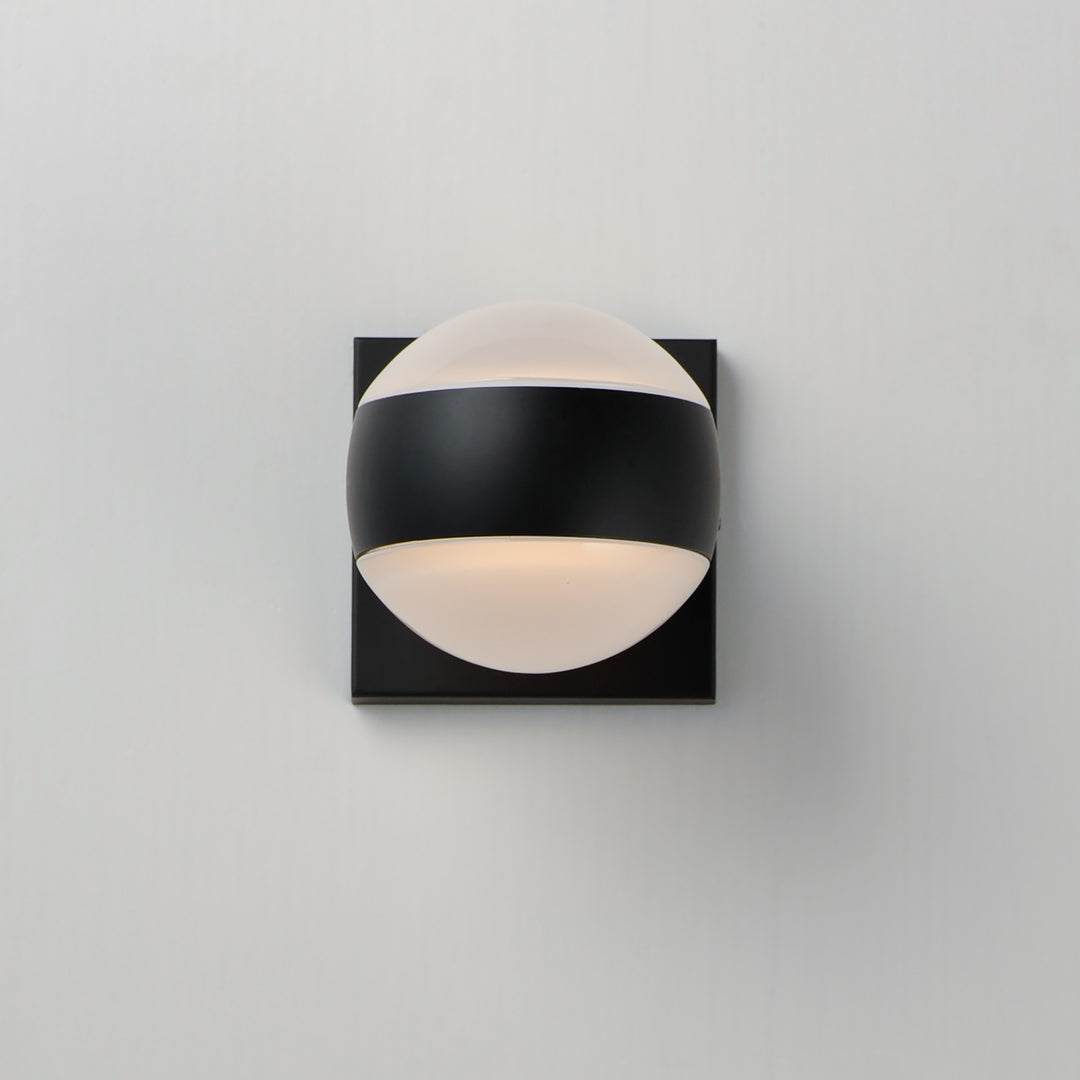 Modular Globe 2-Light LED Sconce by Studio M Lighting – lifestyle