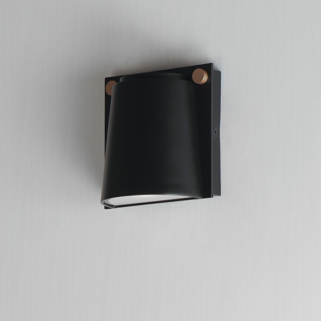Rivet VX Small LED Outdoor Sconce by Studio M Lighting – lifestyle