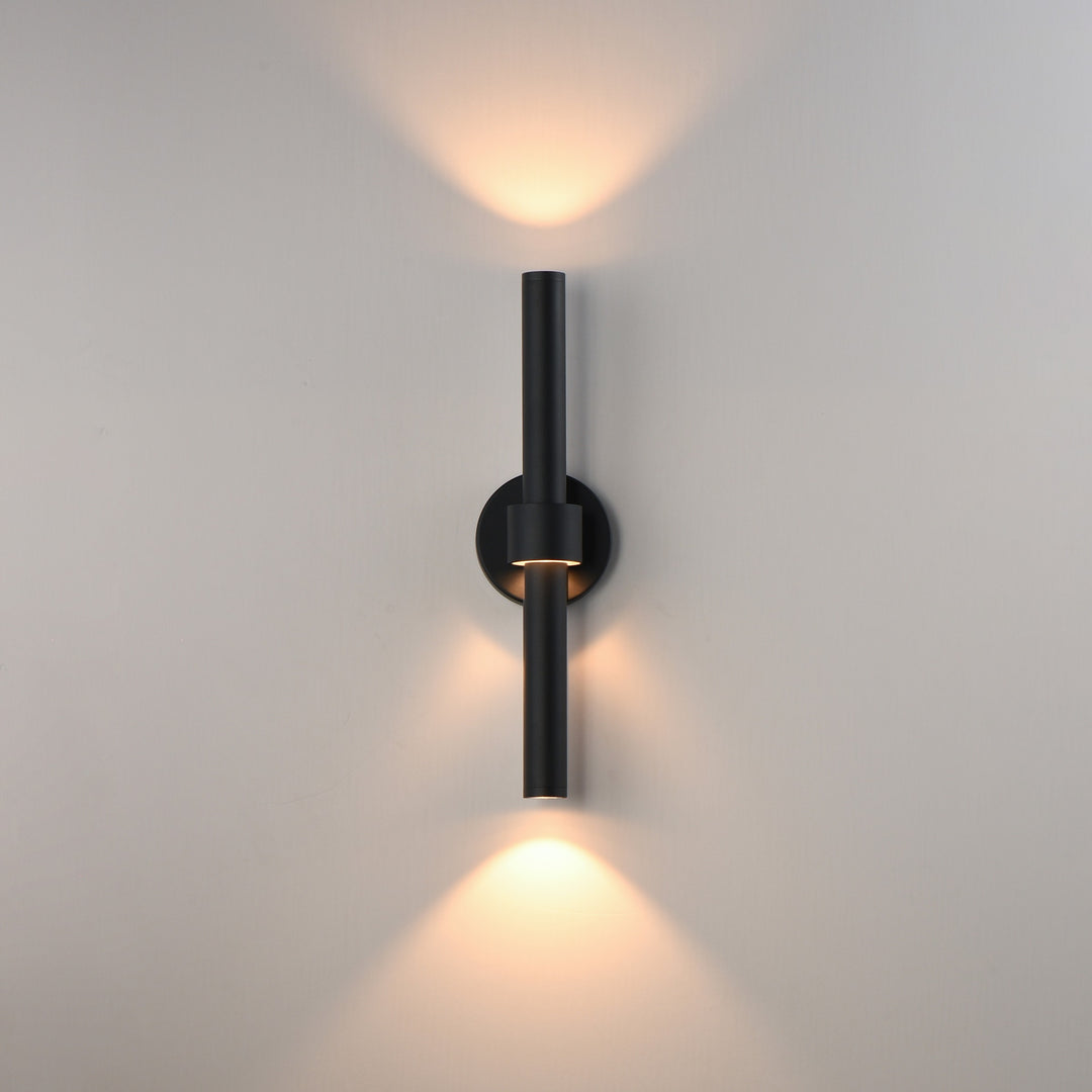 Reveal Outdoor Reveal 20 LED Outdoor Wall Sconce by Studio M Lighting – lifestyle