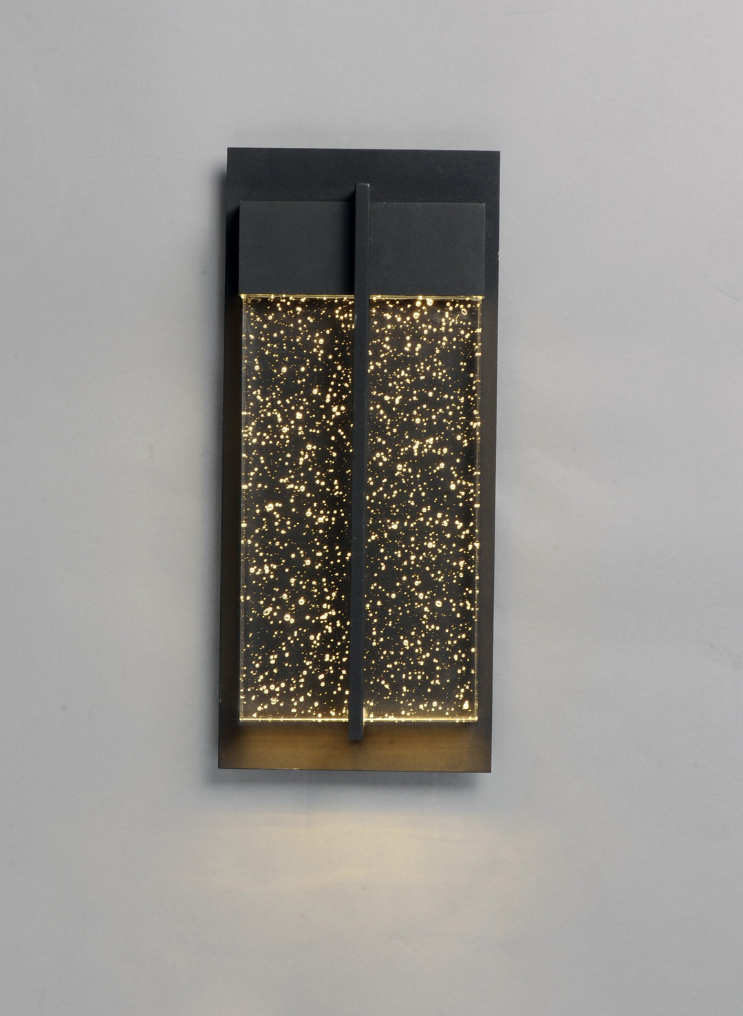 Cascade LED Outdoor Wall Sconce 566190 by Studio M Lighting – lifestyle