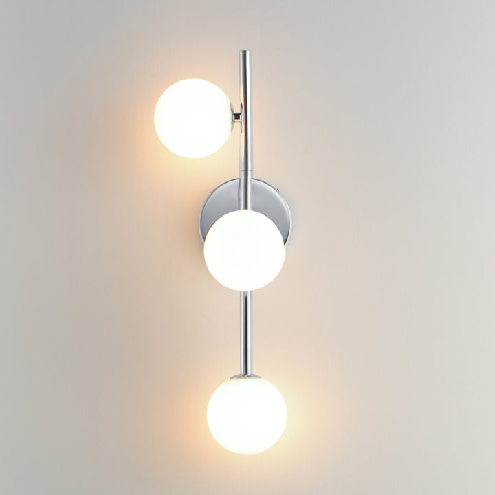 Contour 3-Light Wall Sconce by Studio M Lighting – lifestyle