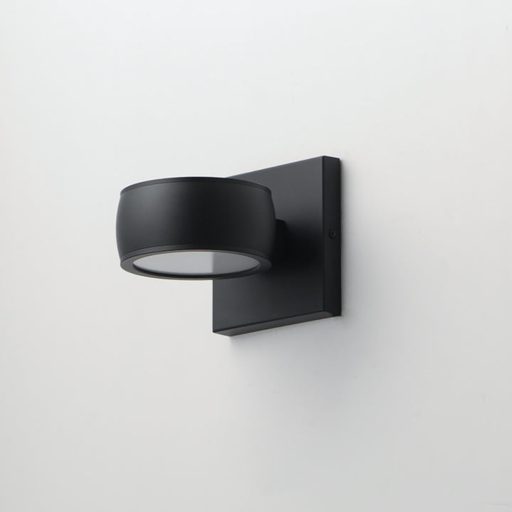 Modular 2-Light LED Outdoor Wall Sconce by Studio M Lighting – lifestyle