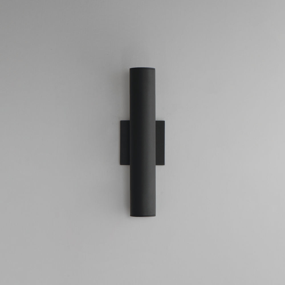 Calibro 15 LED Outdoor Sconce by Studio M Lighting – lifestyle