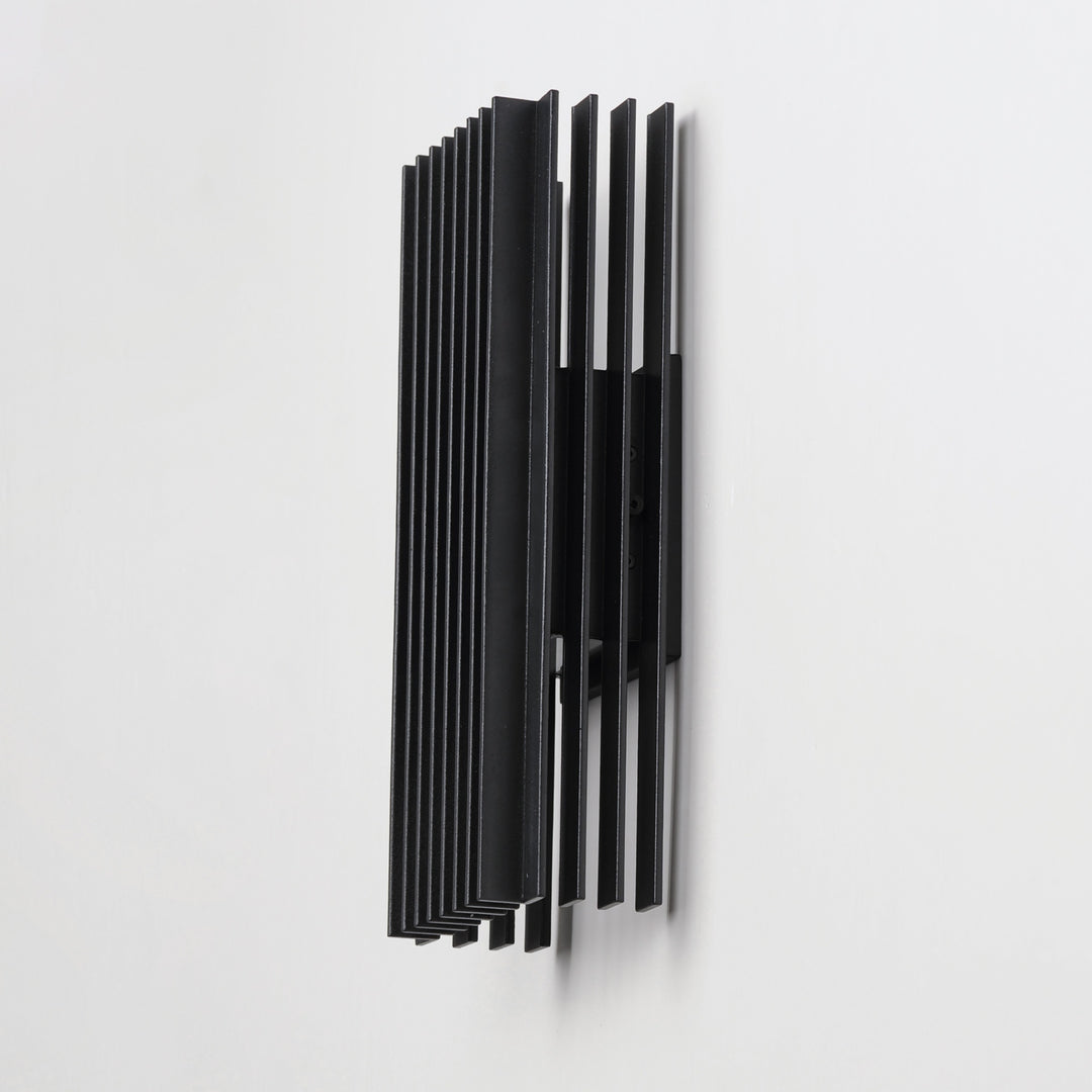 Rampart Medium LED Outdoor Wall Sconce by Studio M Lighting – lifestyle