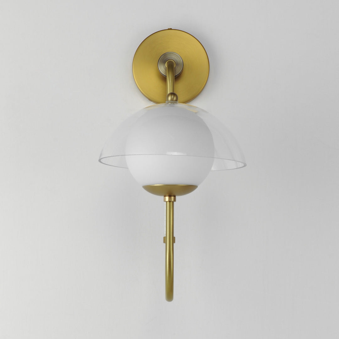 Chapeau LED Tophat Sconce by Studio M Lighting – lifestyle