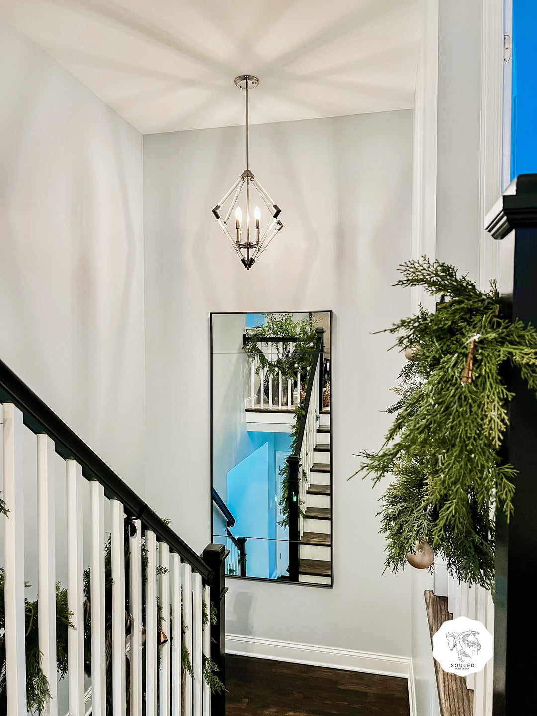 Lucent 8-Light Pendant 166106 by Studio M Lighting – lifestyle