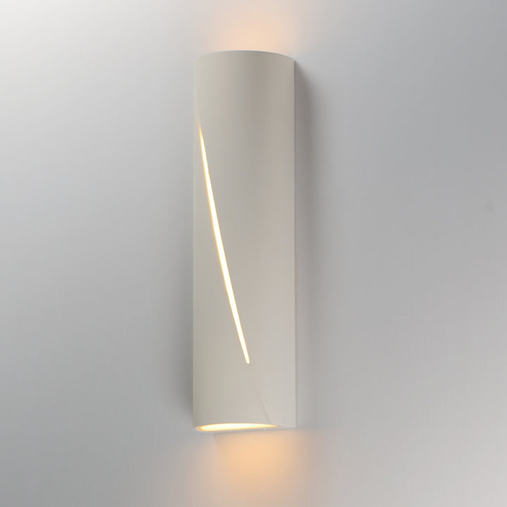 Puff 22 LED Outdoor Wall Sconce by Studio M Lighting – lifestyle