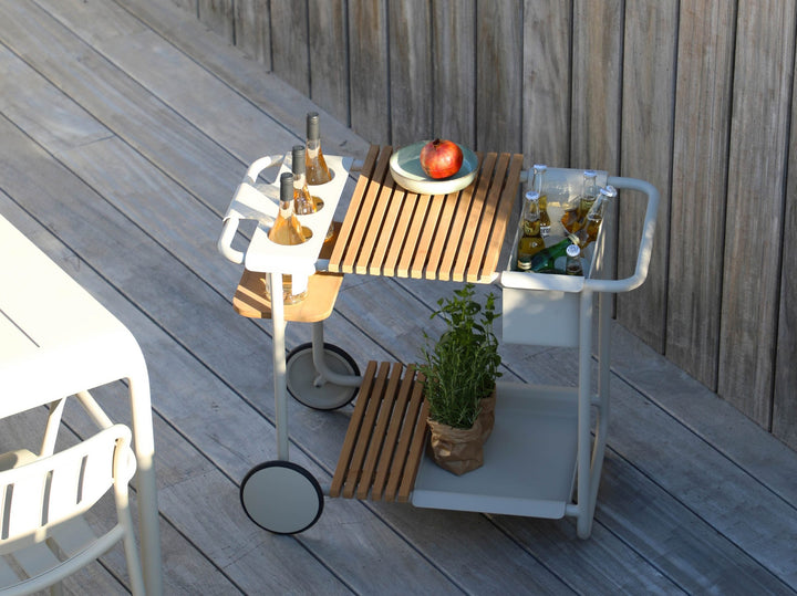 Sunset trolley by Whiteline Modern Living – lifestyle