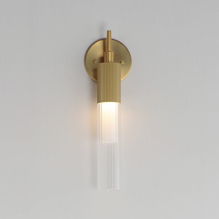 Reeds LED Sconce by Studio M Lighting – lifestyle