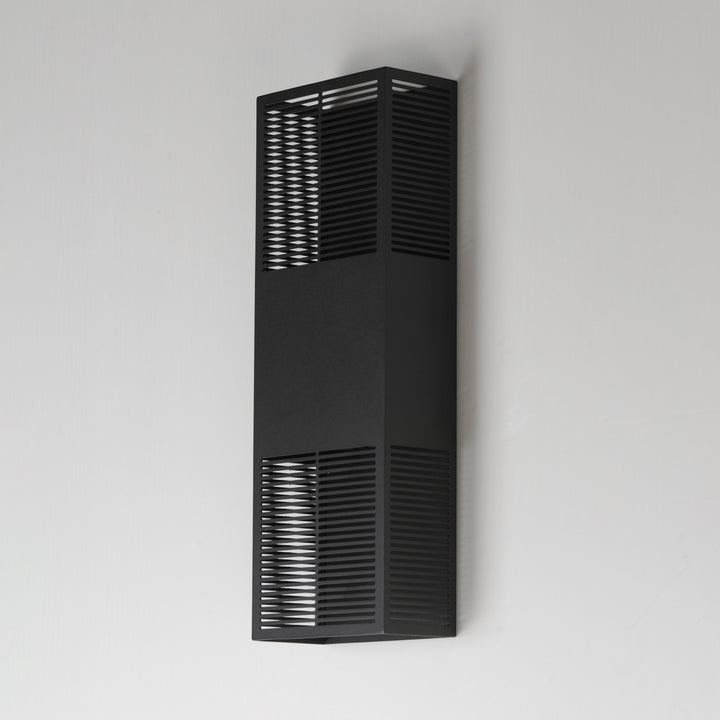 Grate 18 LED Outdoor Wall Sconce by Studio M Lighting – lifestyle