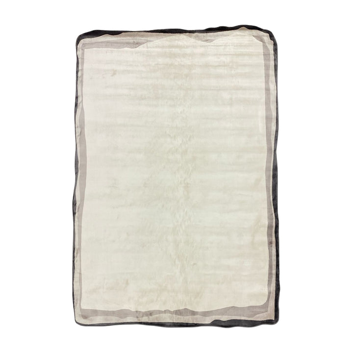 Juliana Rug by Whiteline Modern Living