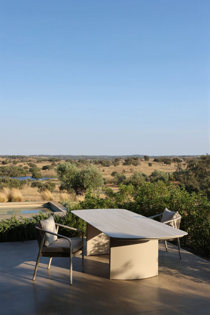 Horizon Dining Table by Whiteline Modern Living – lifestyle