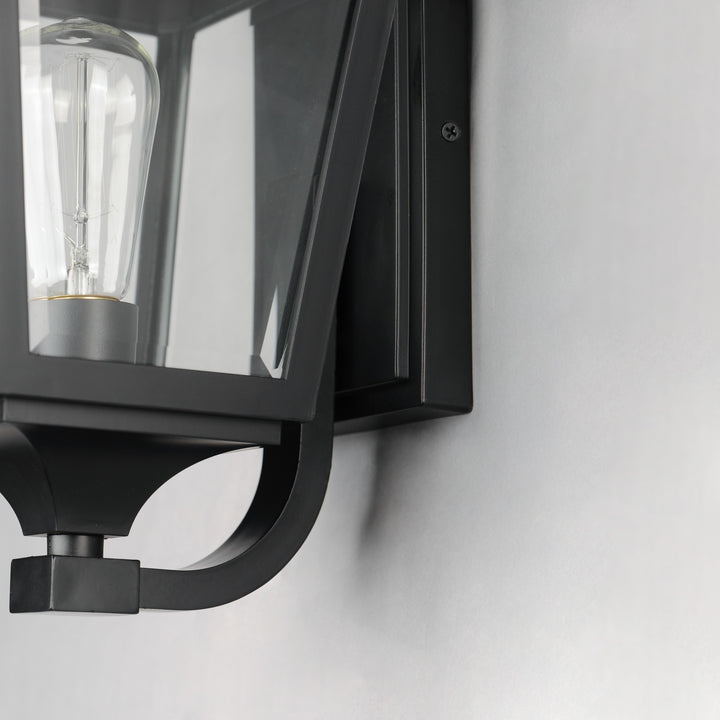 Sutton Place VX 1-Light Outdoor Sconce 460232 by Studio M Lighting – lifestyle