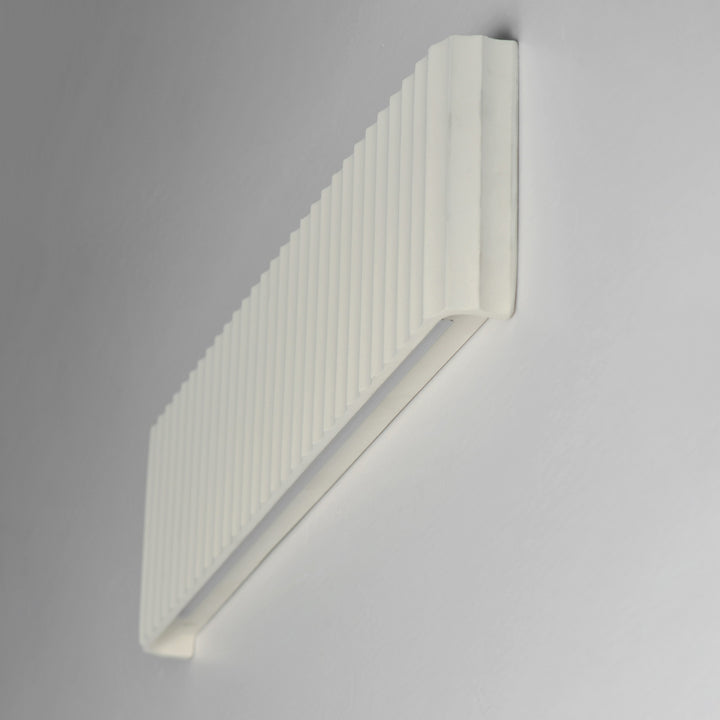 Delphi 24 LED Wall Sconce by Studio M Lighting – lifestyle