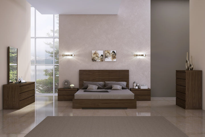 Anna Mirror Wengee by Whiteline Modern Living – lifestyle